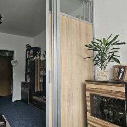 2C07578C-7725-4C9D-921C-612073A2B59B