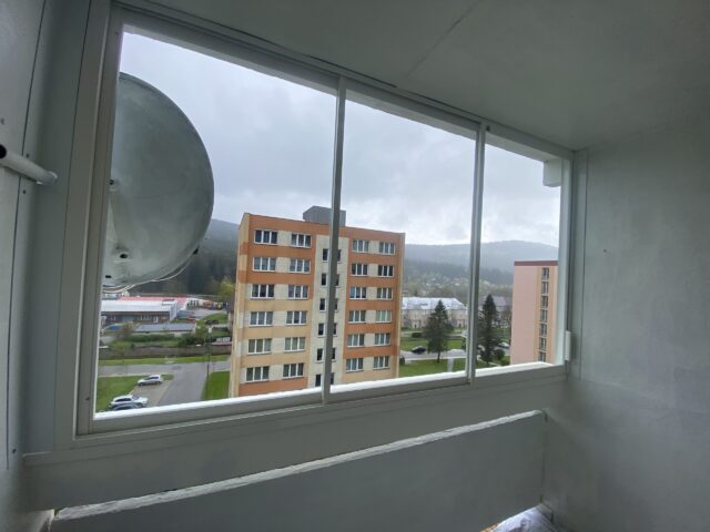 Rámové zasklení PLUS lodžie Karásek