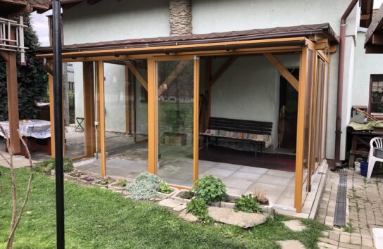 zasklívání pergol Karásek