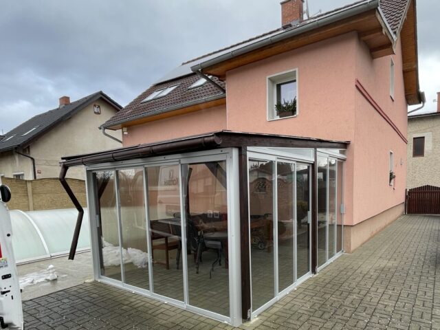 rámové zasklení PLUS